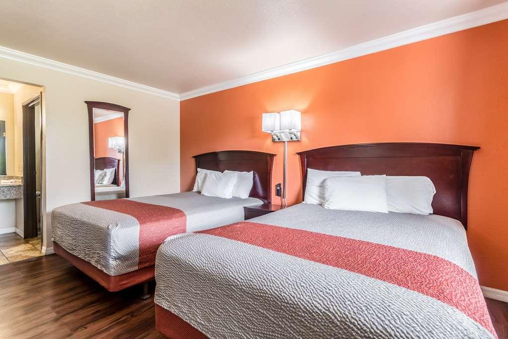 Motel 6-Fresno, Ca - Belmont Ave Номер фото