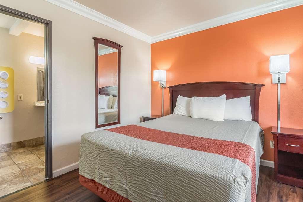 Motel 6-Fresno, Ca - Belmont Ave Номер фото