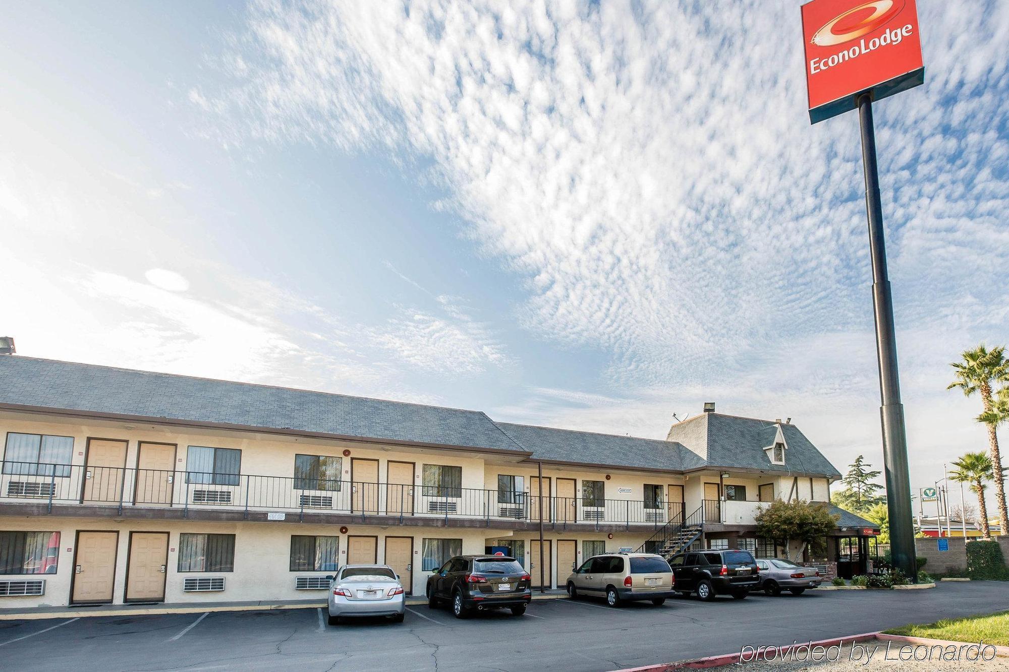 Motel 6-Fresno, Ca - Belmont Ave Екстер'єр фото