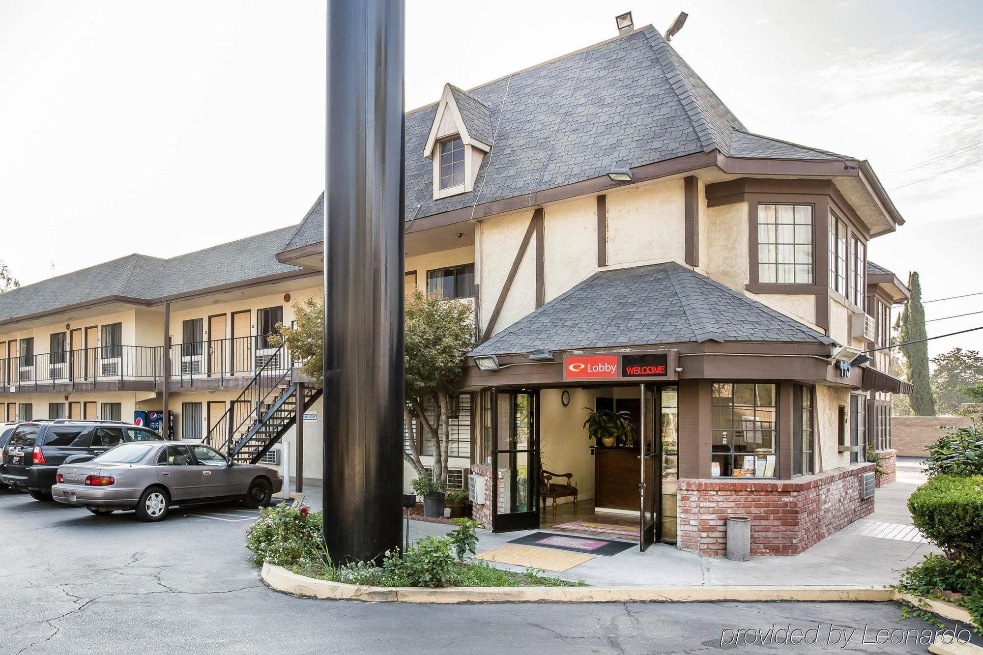 Motel 6-Fresno, Ca - Belmont Ave Екстер'єр фото
